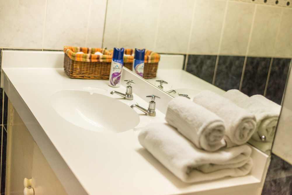 Eden Villas Harare Esterno foto